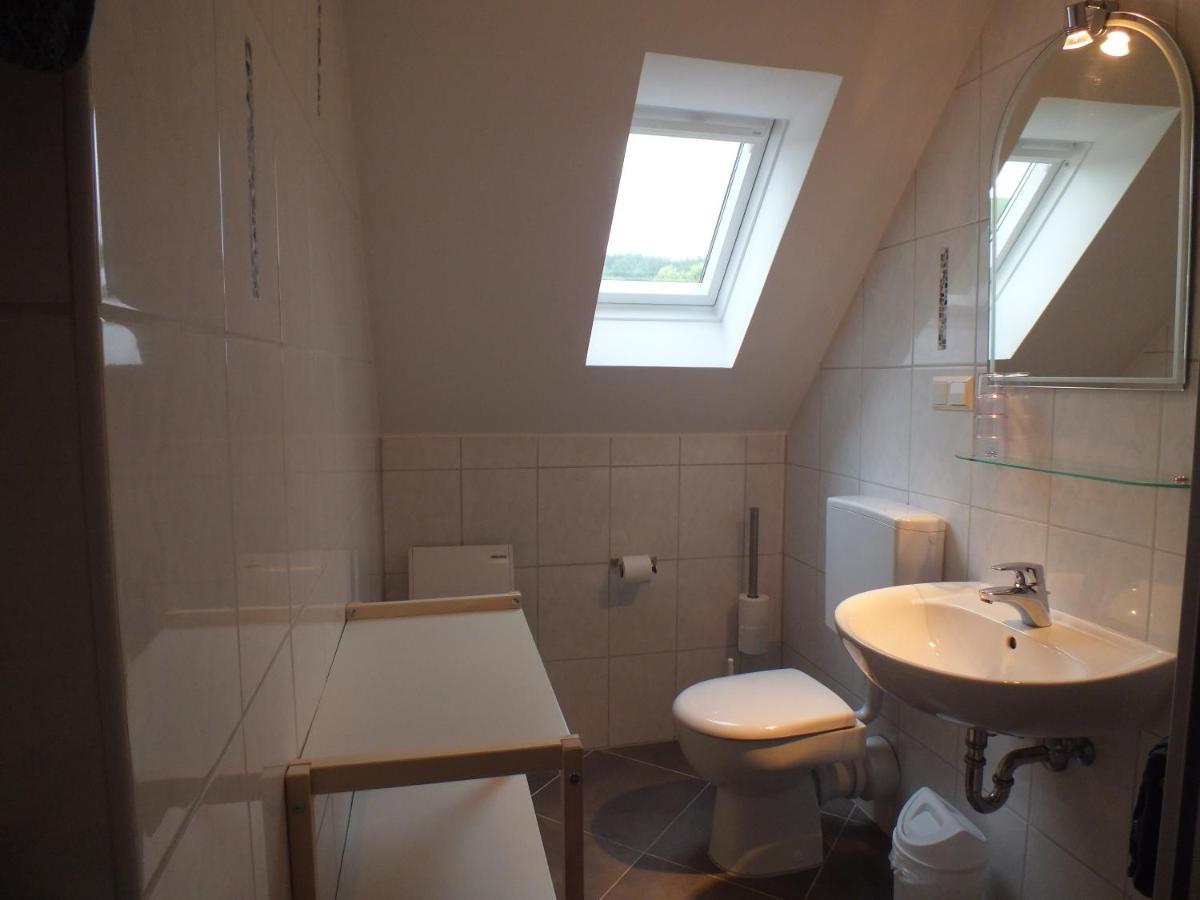 Ferienhaus Moni Mit 2 Separaten Wohnungen Am Silbersee Frielendorf Exteriör bild