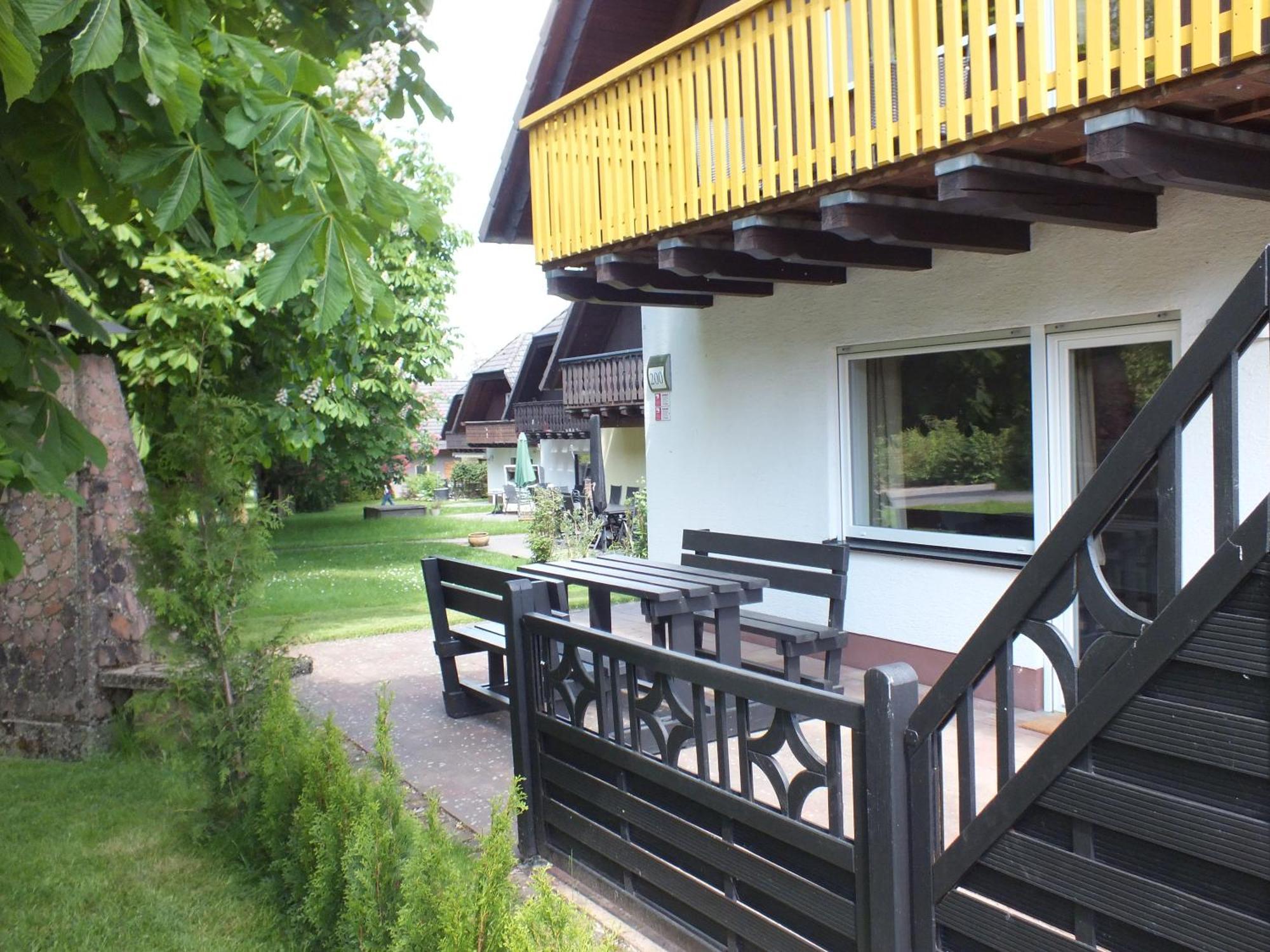 Ferienhaus Moni Mit 2 Separaten Wohnungen Am Silbersee Frielendorf Exteriör bild